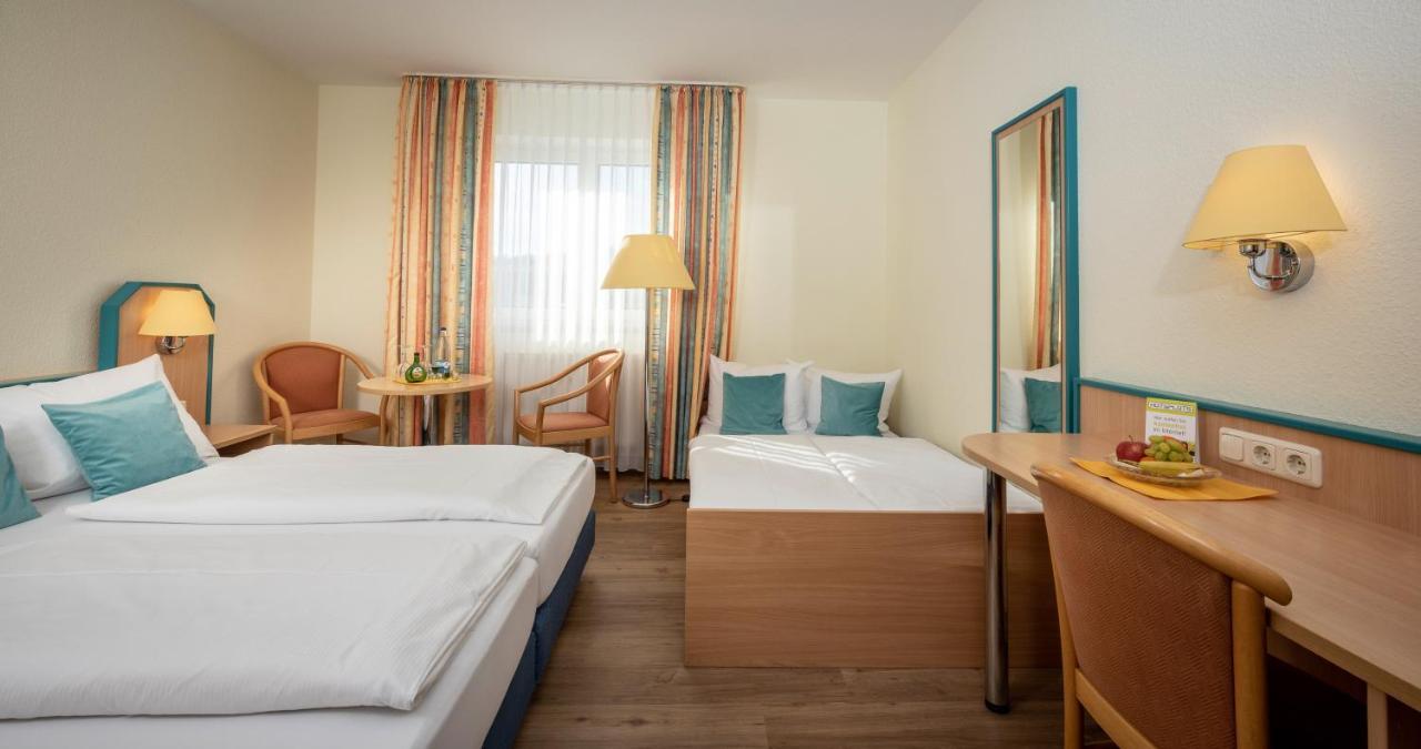 Hausen  Hotel Am Wiesenweg L 24H Check-In מראה חיצוני תמונה